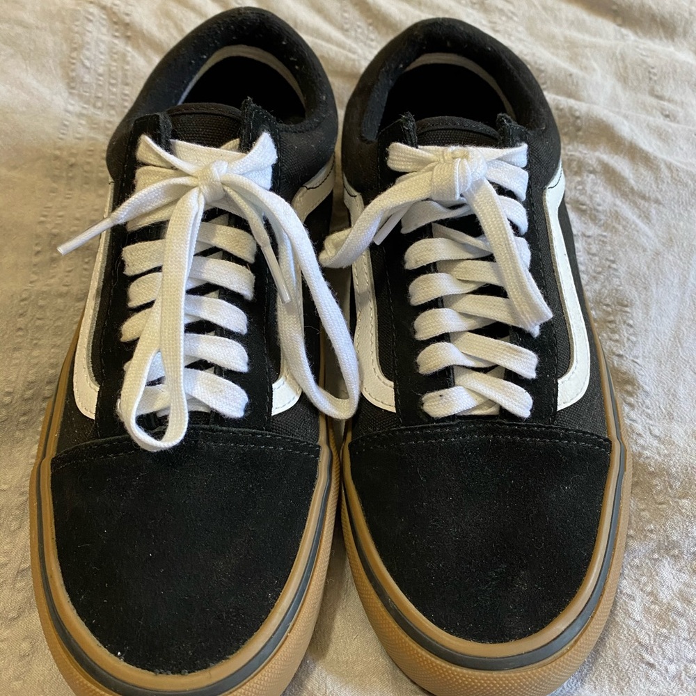 Black vans